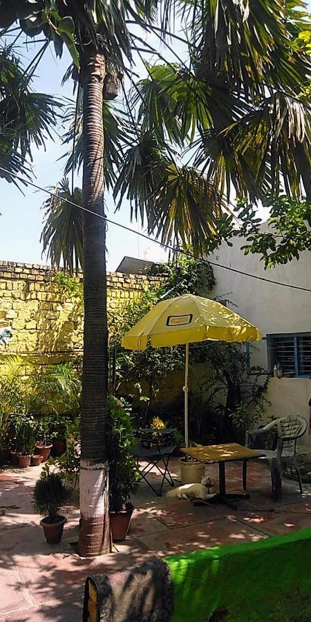 Zigzag Homestay Agra  Extérieur photo