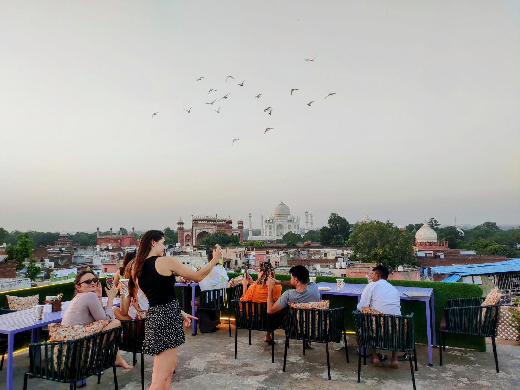Zigzag Homestay Agra  Extérieur photo