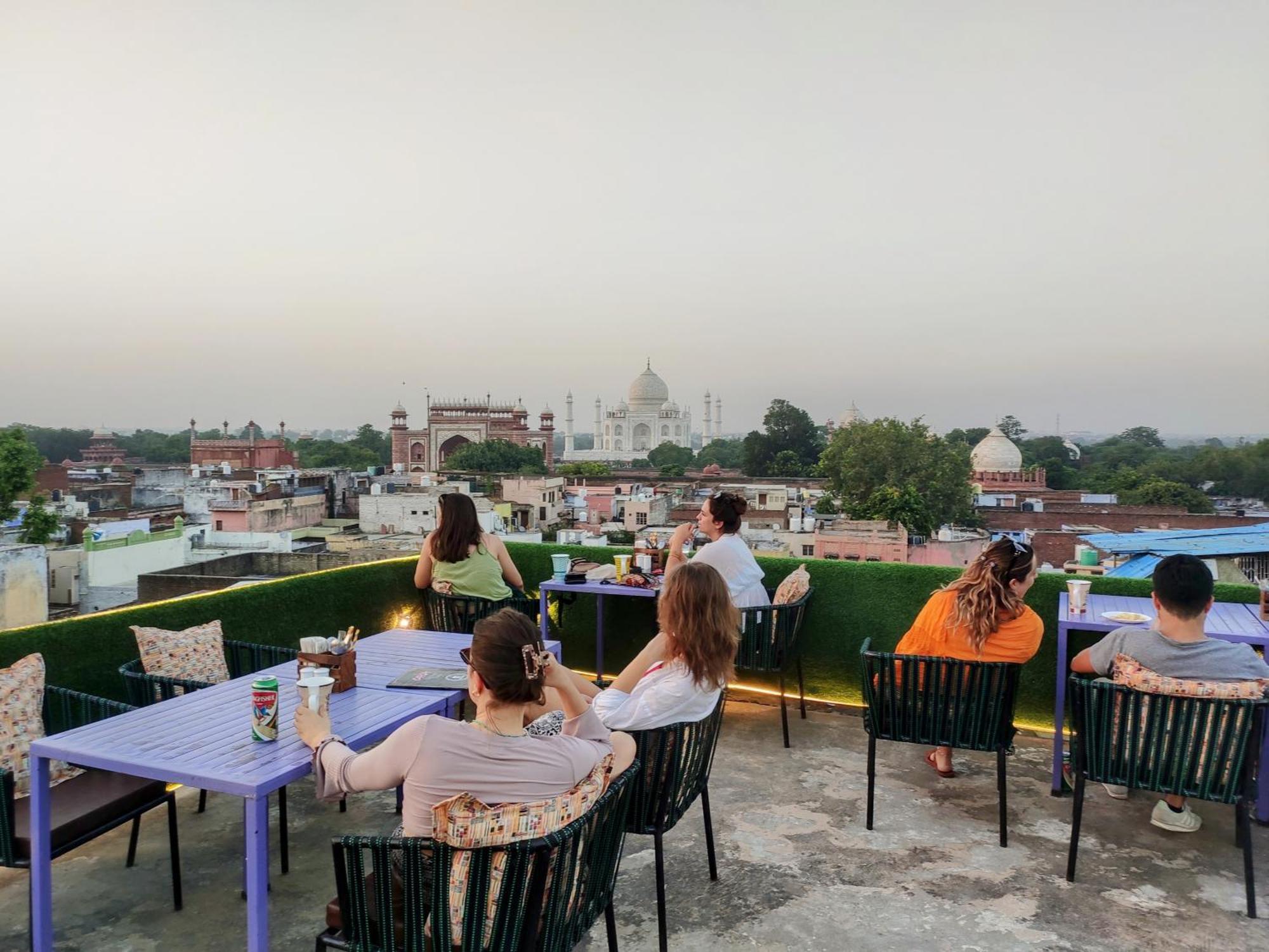 Zigzag Homestay Agra  Extérieur photo