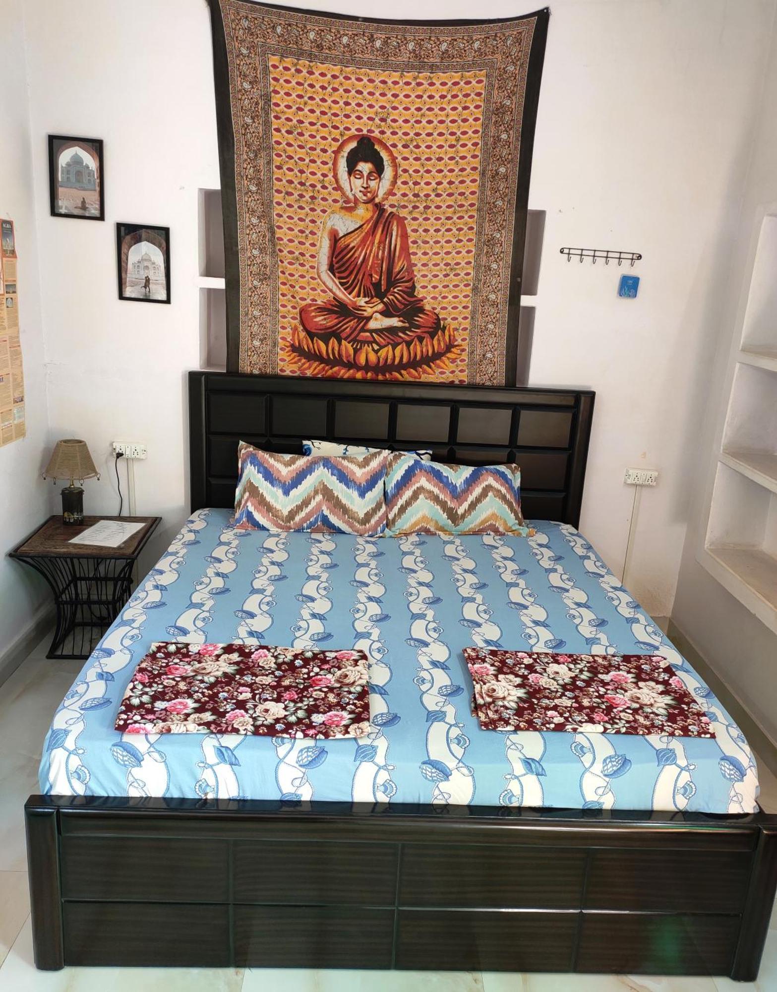 Zigzag Homestay Agra  Extérieur photo