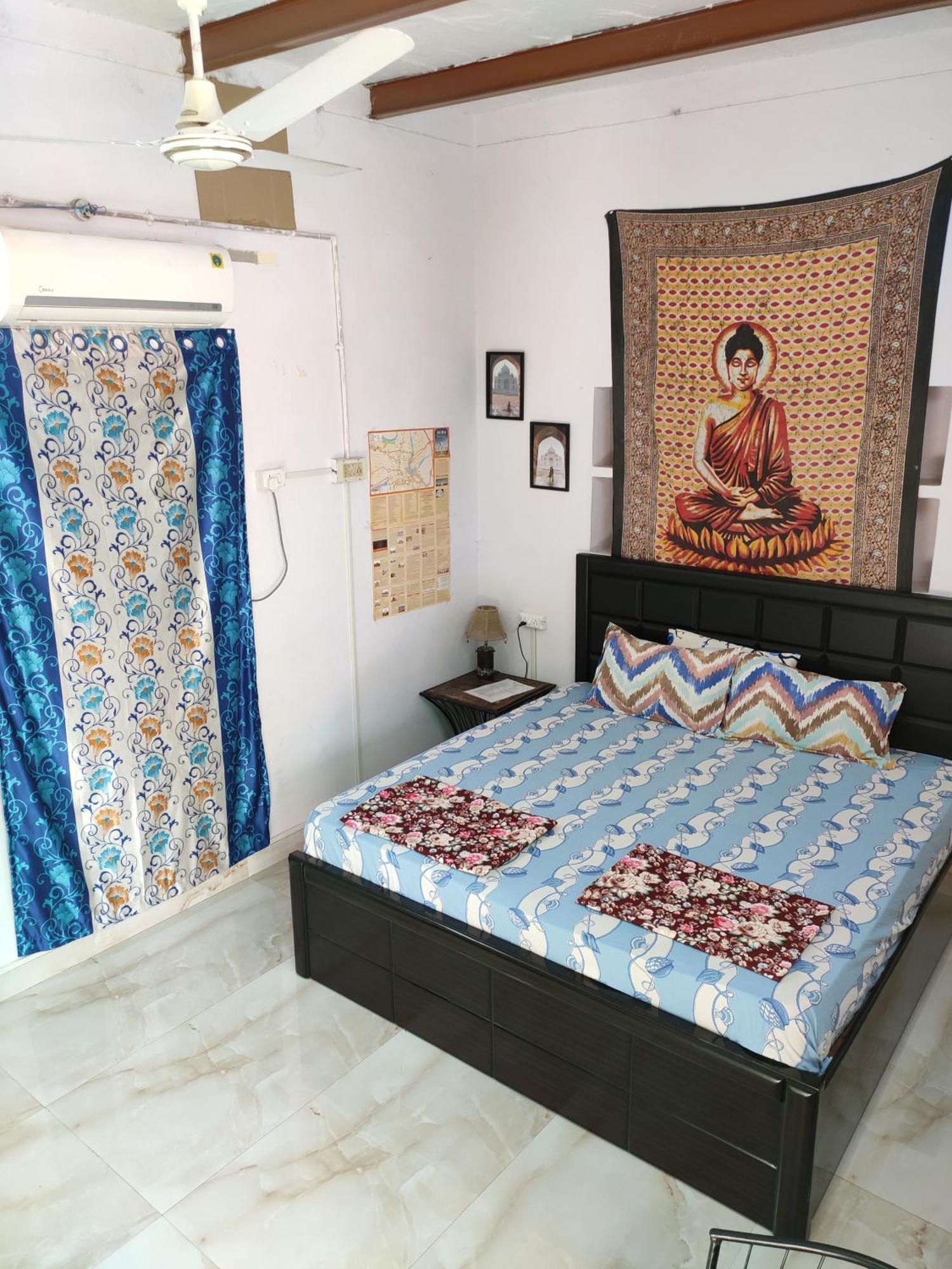 Zigzag Homestay Agra  Extérieur photo